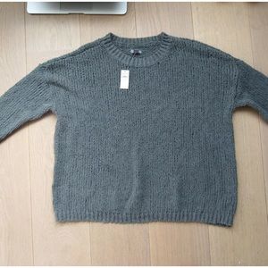 NWT green American eagle crew neck sweater